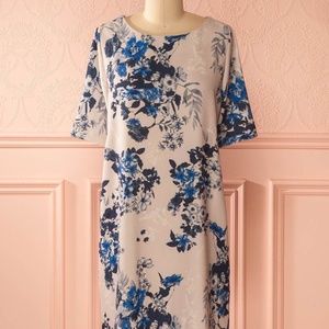 NWOT Floral dress | Boutique 1861